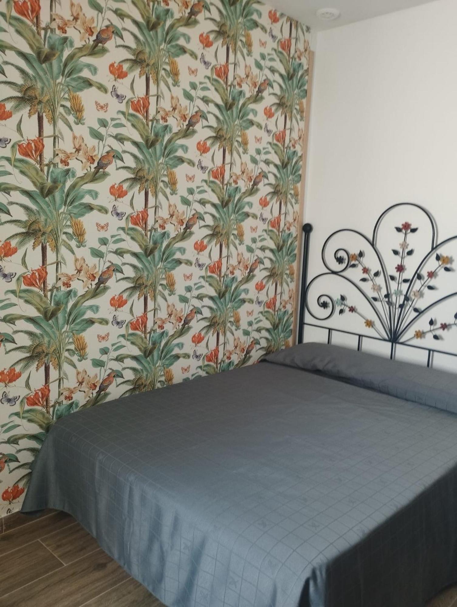 Cervantes Rooms كاديز المظهر الخارجي الصورة